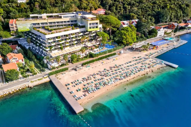 Carine Hotel Park (R)