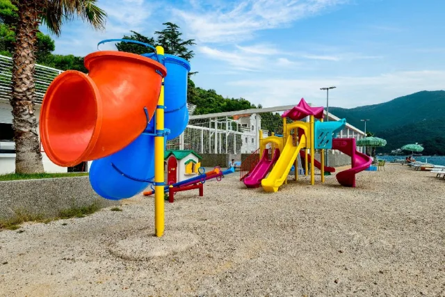 Carine Hotel Park (R)