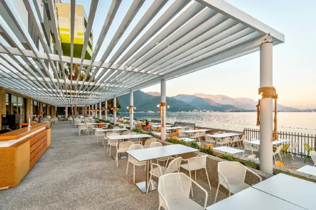 Carine Hotel Park (R)