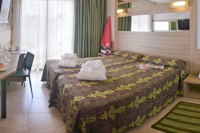 Sumus Hotel Stella Spa (Pineda de Mar)
