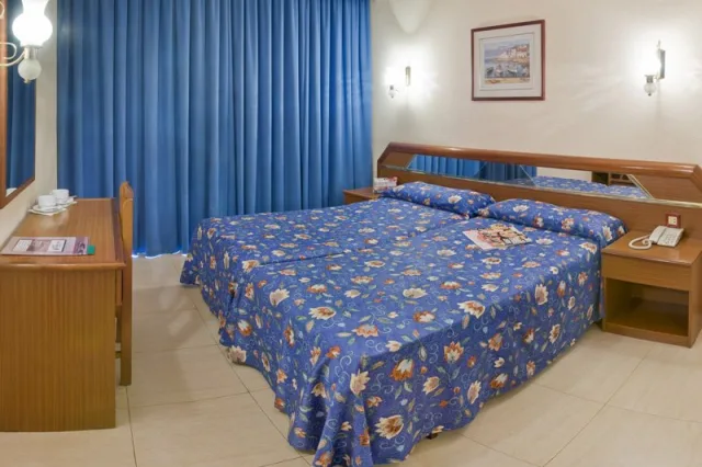 Sumus Hotel Stella Spa (Pineda de Mar)