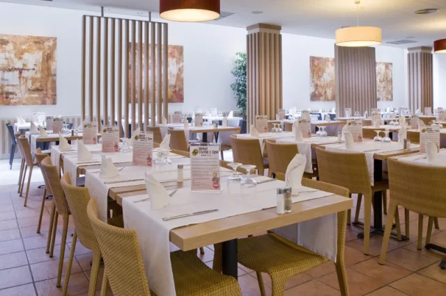 Sumus Hotel Stella Spa (Pineda de Mar)