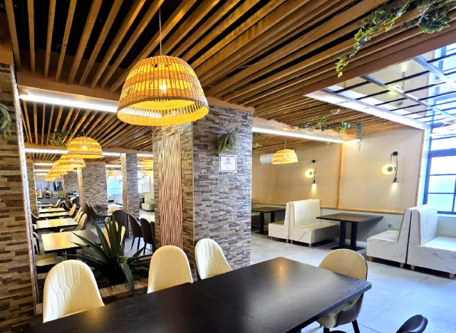 Torremolinos Centro by Croma (Torremolinos)