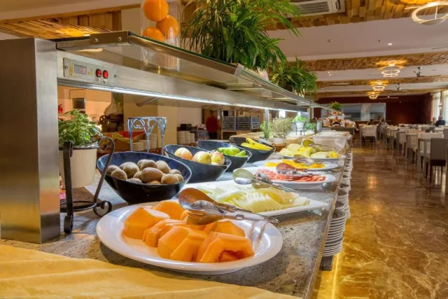 Angela Hotel (Fuengirola)