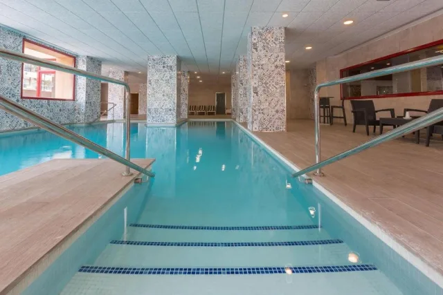 Angela Hotel (Fuengirola)