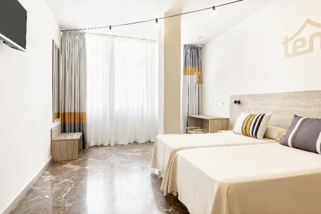 Tent Torremolinos (Torremolinos)
