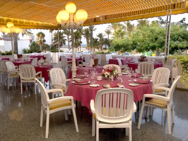 Apartamentos Bajondillo (Torremolinos)