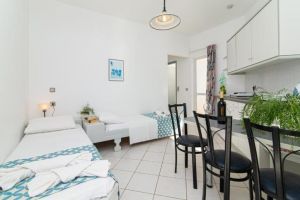 Sunshine Garden Apartments