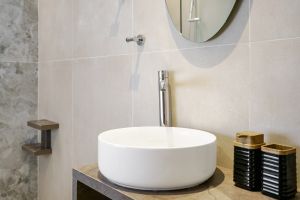 AXOS HOTEL