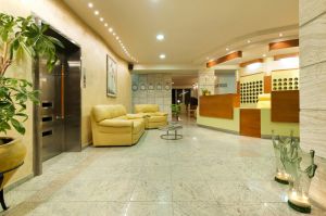 AXOS HOTEL