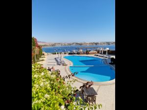 EDEN ROCK HOTEL
