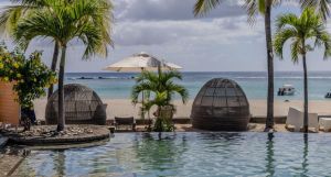 Villas Caroline Beach Hotel