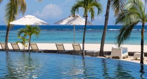 Villas Caroline Beach Hotel
