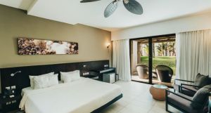 Crystals Beach Resort Belle Mare