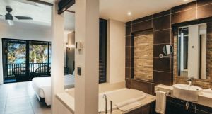 Crystals Beach Resort Belle Mare