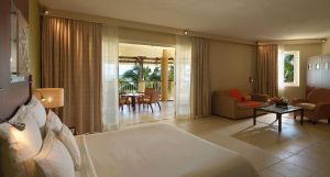 Victoria Beachcomber Resort & Spa