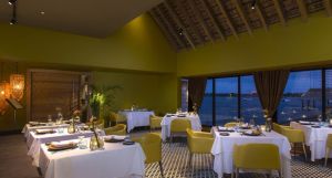 The Bay Club at Anahita