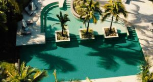 The Bay Club at Anahita