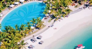 Paradis Beachcomber Golf Resort & Spa