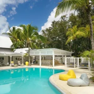 Tropical Attitude