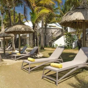 Tropical Attitude