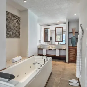 Solana Beach - Adults Only