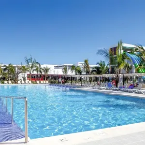 RIU Republica