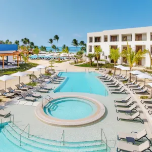 Dreams Playa Esmeralda Resort &amp; Spa
