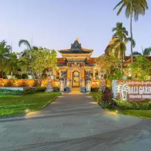 BALI GARDEN BEACH RESORT