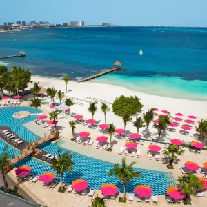 Breathless Cancun Soul and Resort