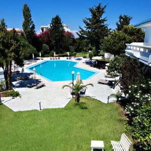 Larisa Boutique (Fost Rhodes Lykia Boutique)