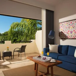 Dreams Sapphire Resort &amp; Spa