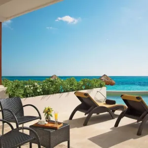 Dreams Sapphire Resort &amp; Spa