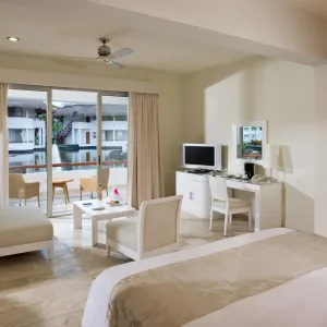 Grand Riviera Princess