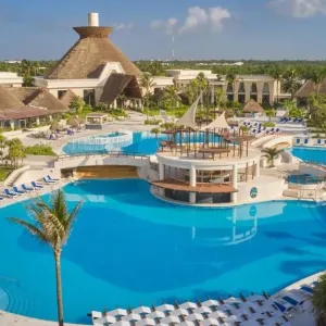 Bahia Principe Escape Tequila