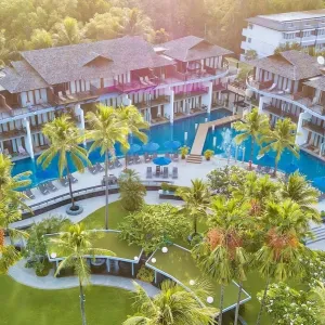 Holiday Ao Nang Beach Resort