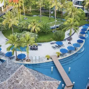 Holiday Ao Nang Beach Resort