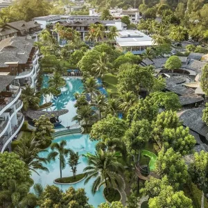 Holiday Ao Nang Beach Resort