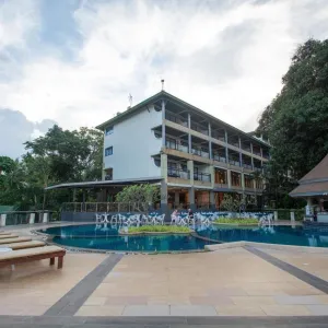 Peach Hill Resort