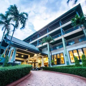 Peach Hill Resort