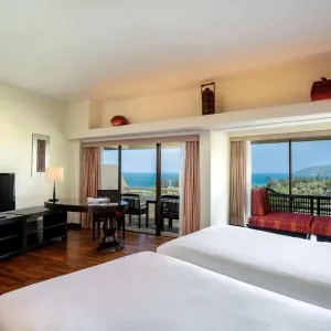 Pullman Phuket Karon Beach Resort
