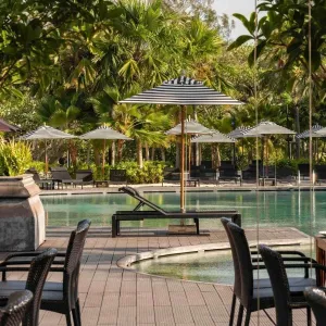 Pullman Phuket Karon Beach Resort