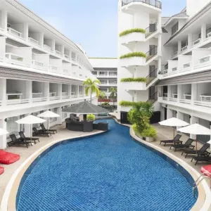 Radisson Red Phuket Patong Beach