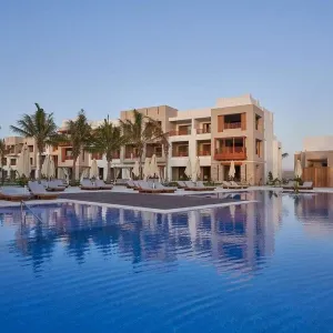 The Club by Fanar