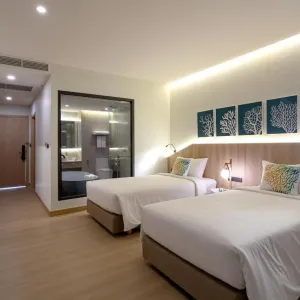 Phuket Emerald Beach Resort