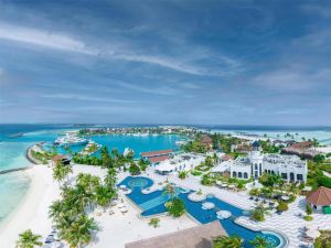 SAii Lagoon Maldives, Curio Collection By Hilton Resort