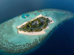 ERI Maldives (ex. Eriyadu Island Resort) - North Male Atoll.