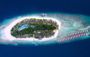 Dreamland Resort Maldives - Kihaadhuffaru Island