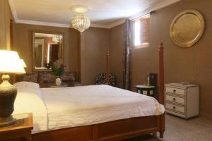 Riad Karmela