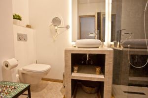 Amani Hotel Suites & Spa